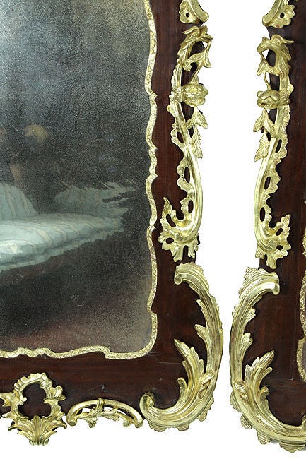 Mid-18th Century Rare Pair of Parcel-Gilt Mahogany Chippendale Rococo Mirrors For Sale