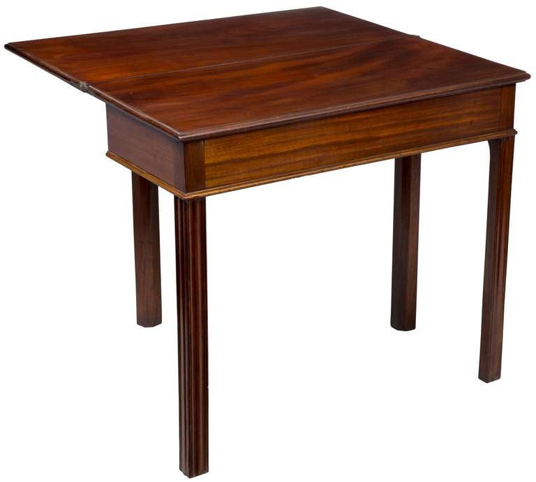 One almost never finds a card table with its original hidden drawer, as card tables with drawers are very rare to begin with. This table, with its original drawer, is quite special, in terms of rarity and quality. It's all in the wood and