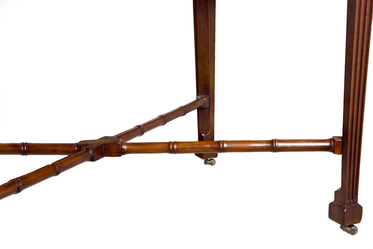Mahogany Pembroke Table with Carved Bamboo Stretchers, circa 1800 For Sale 2