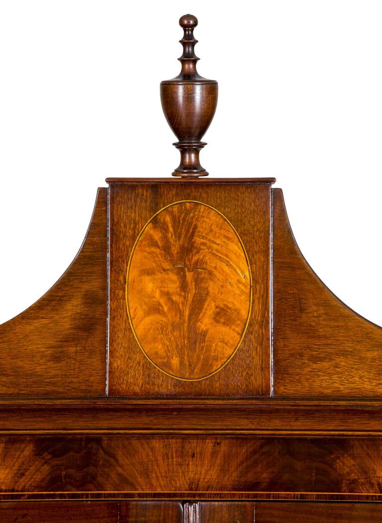 Small Inlaid Mahogany Federal Secretary Desk, Salem, circa 1780-1800 In Excellent Condition In Providence, RI