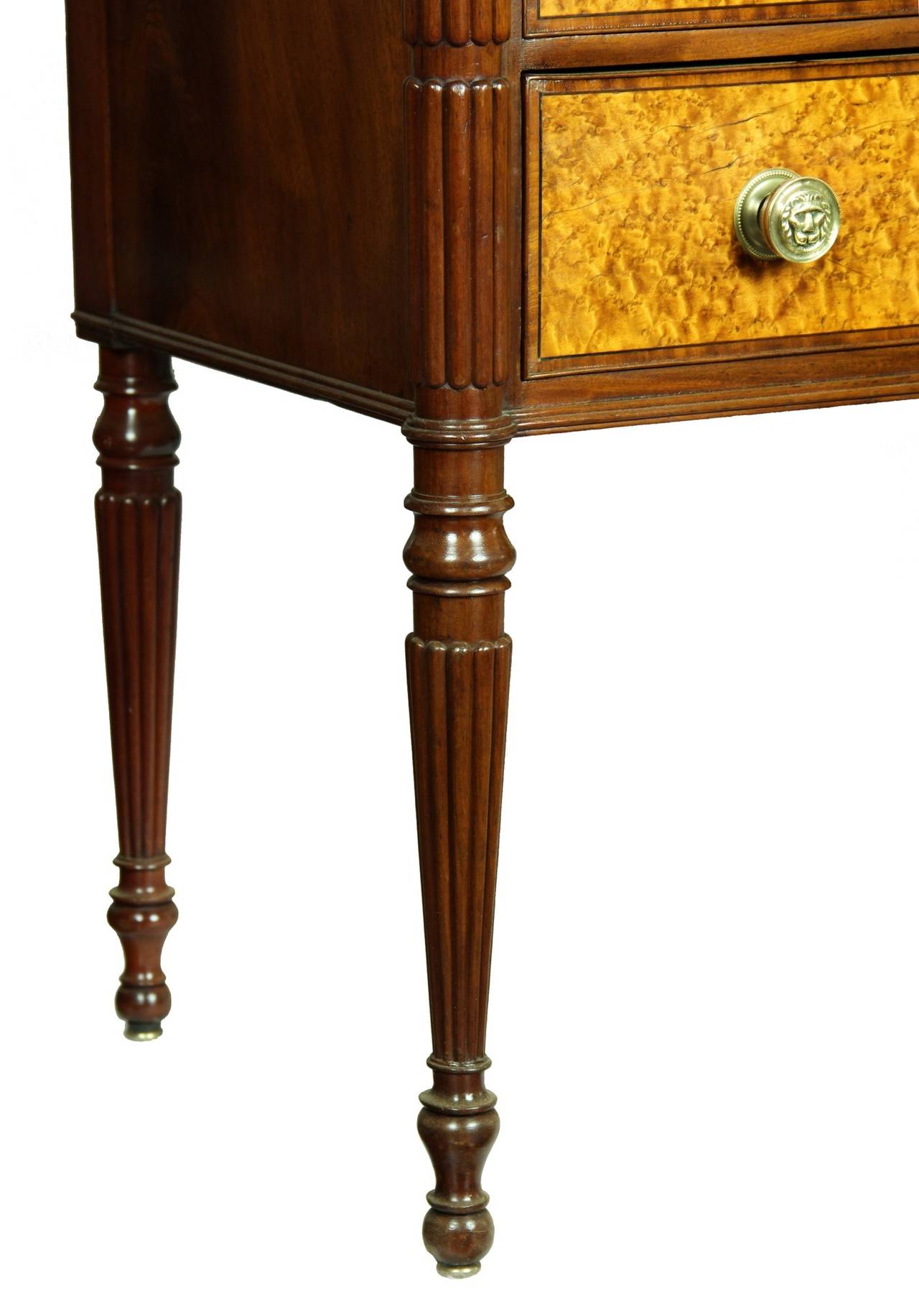 Federal Sheraton Bird's-Eye Dressing Table, Thomas Seymour, Boston, circa 1810 For Sale 1