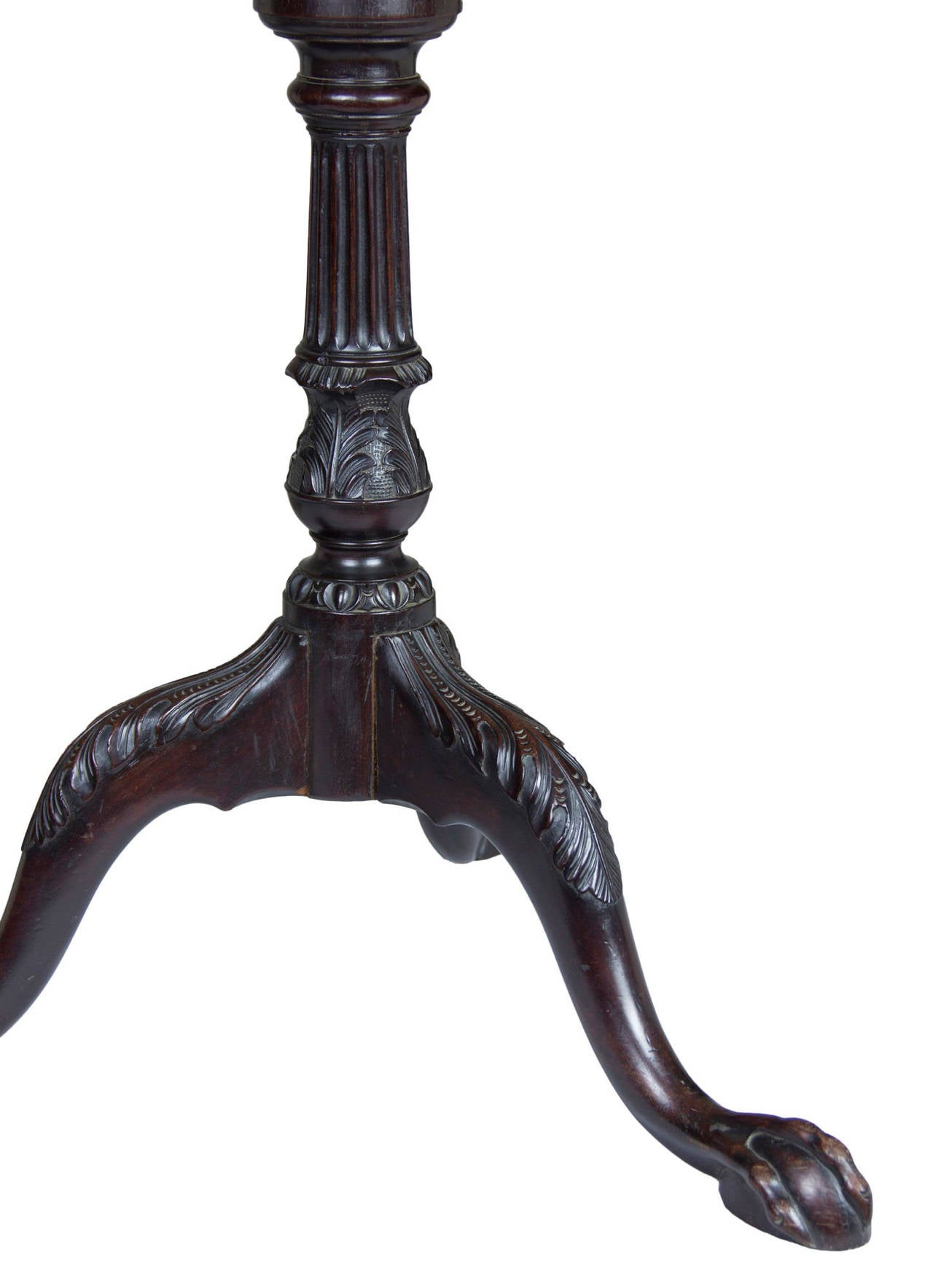 Mahogany Chippendale/George II Tilt-Top Table, Serpentine Gallery, England, circa 1780 For Sale