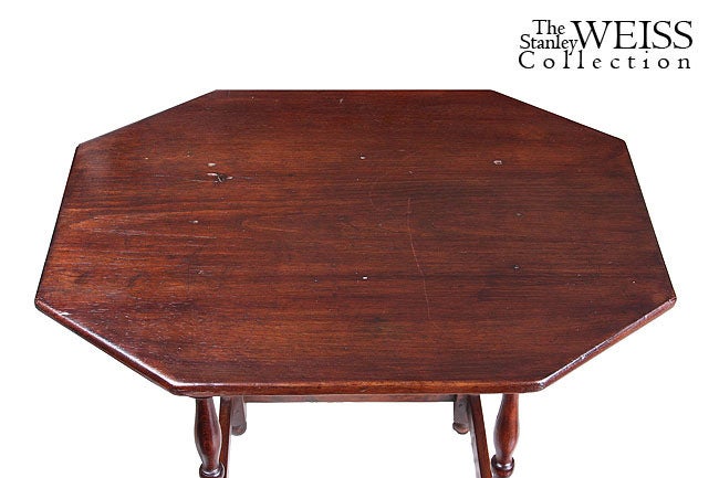 American Maple William and Mary Splay-leg Canted Top Tavern Table
