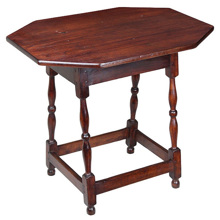 Maple William and Mary Splay-leg Canted Top Tavern Table