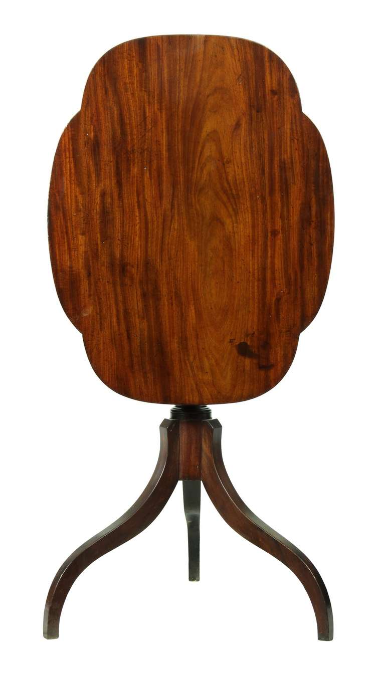 This is a deceiving piece, as it appears somewhat simplistic without carving, but it’s a perfect example of the superior line and form that legendary dealer Albert Sack always remarked as special in his talks regarding American design.  Once one