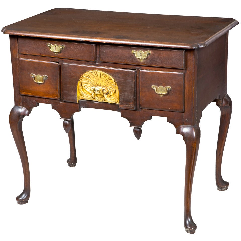 Queen Anne Carved Maple Poplar and White Pine Dressing Table, Boston, circa 1750