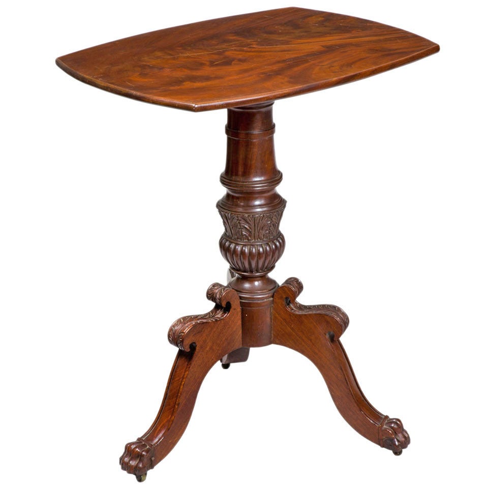 Mahogany Neoclassical Tilt-Top Table, Probably Boston, circa 1830 For Sale