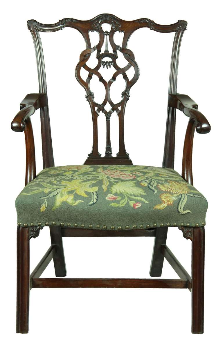 Chippendale Armchair with Elaborate Splat and Icicle Carving, England For Sale 2