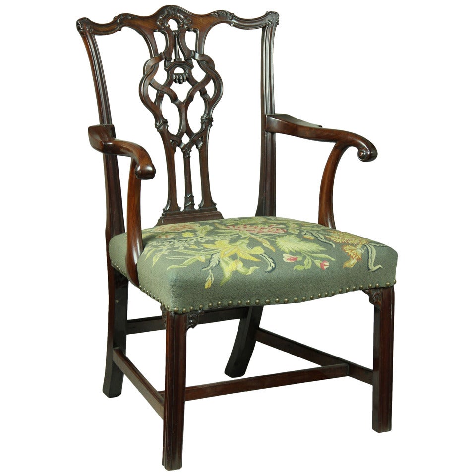 Chippendale Armchair with Elaborate Splat and Icicle Carving, England For Sale