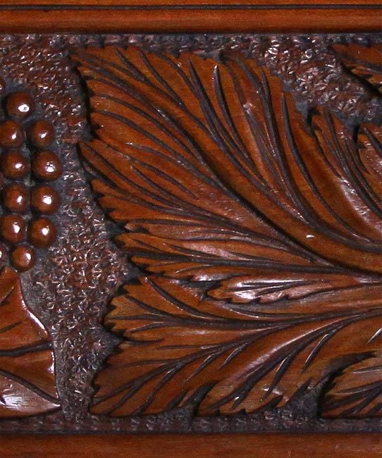 Carved Mahogany Classical Sofa, Probably Georgetown, D.C In Excellent Condition In Providence, RI