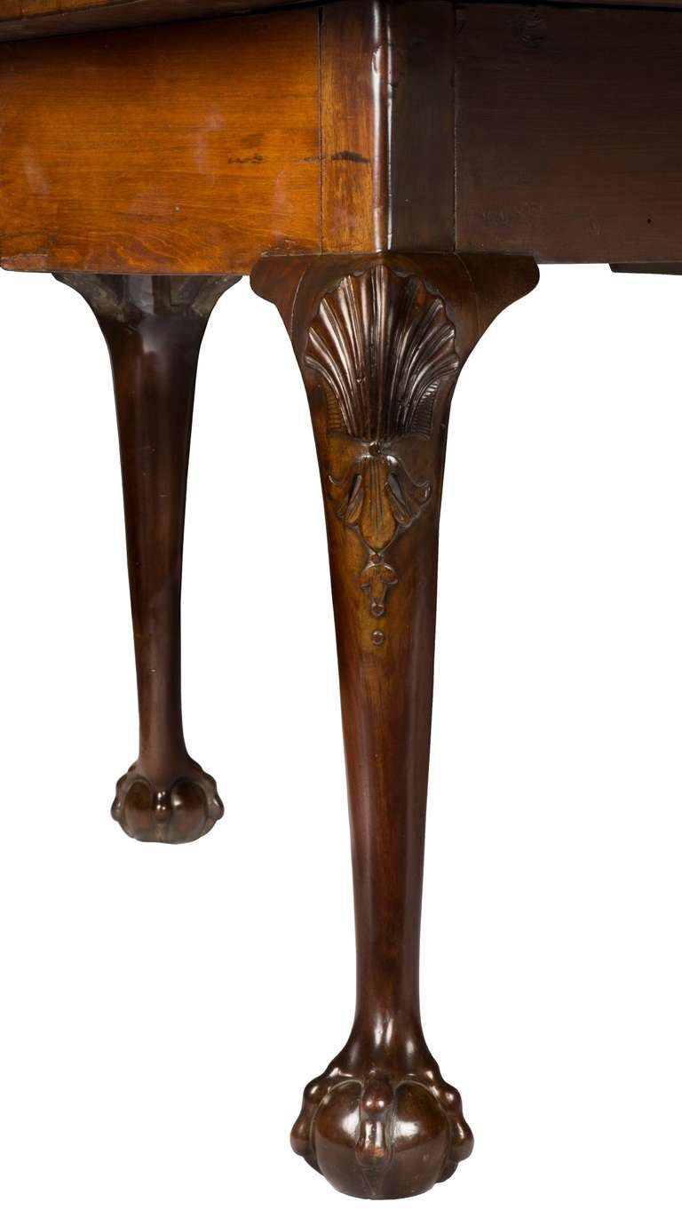 American Robust Chippendale Dining Room Table with Carved Knees and Claw and Ball Legs