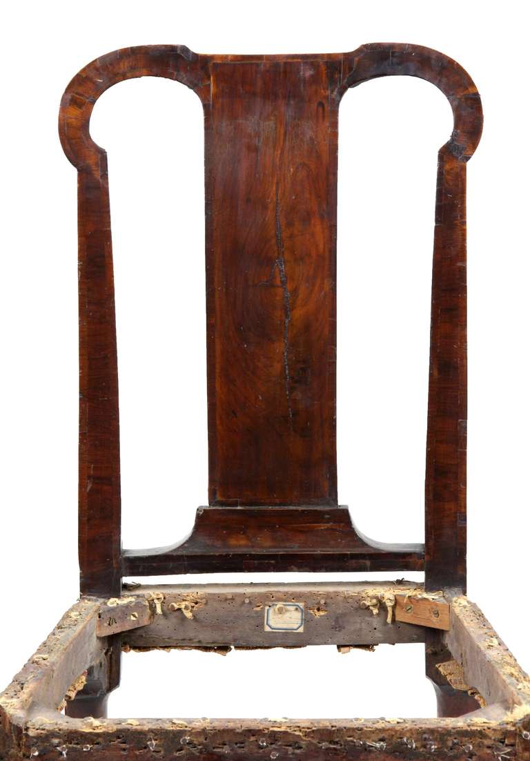 XVIIIe siècle Chaise d'appoint Queen Anne en acajou, Angleterre, datant d'environ 1740 en vente