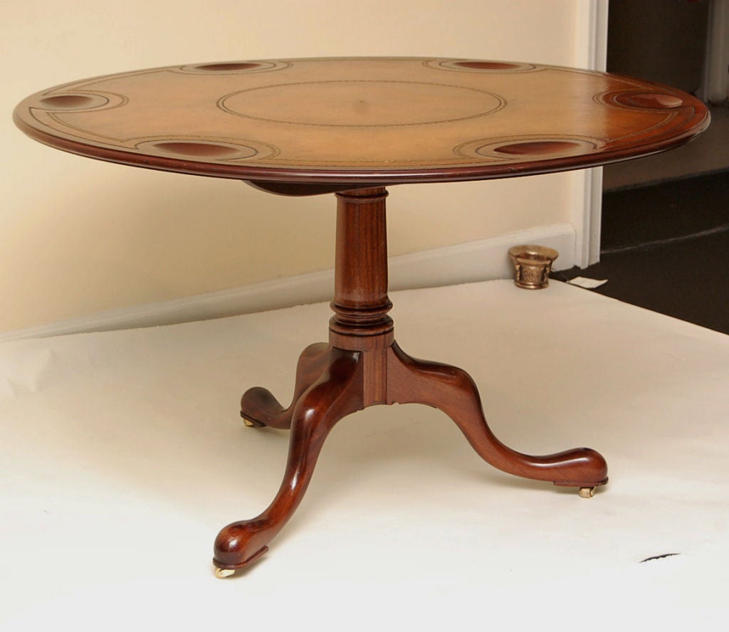 Smith & Watson Queen Anne Poker Table