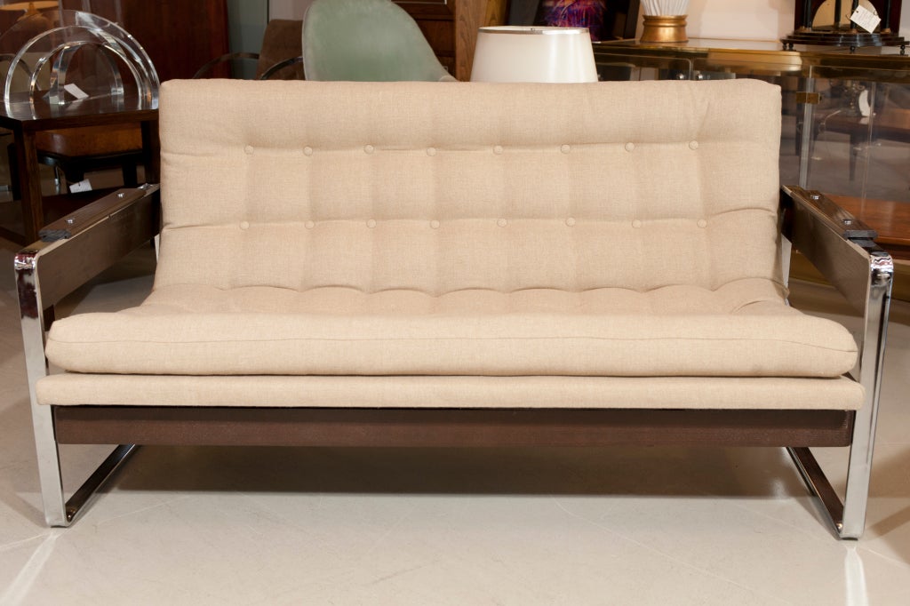 Nickel Frame Moderne Settee