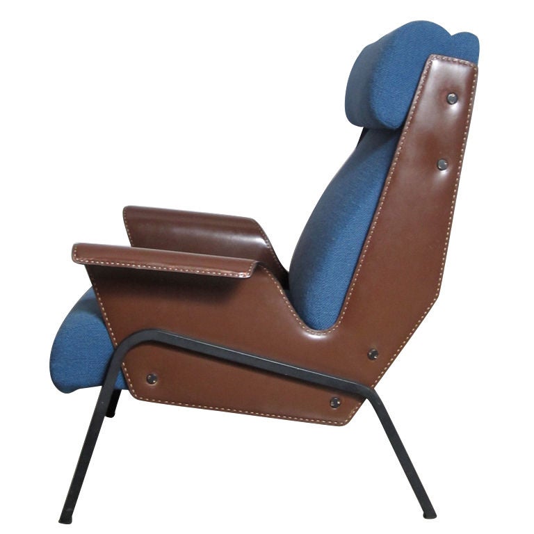 Gustavo Pulitzer Alba Lounge Chair For Sale