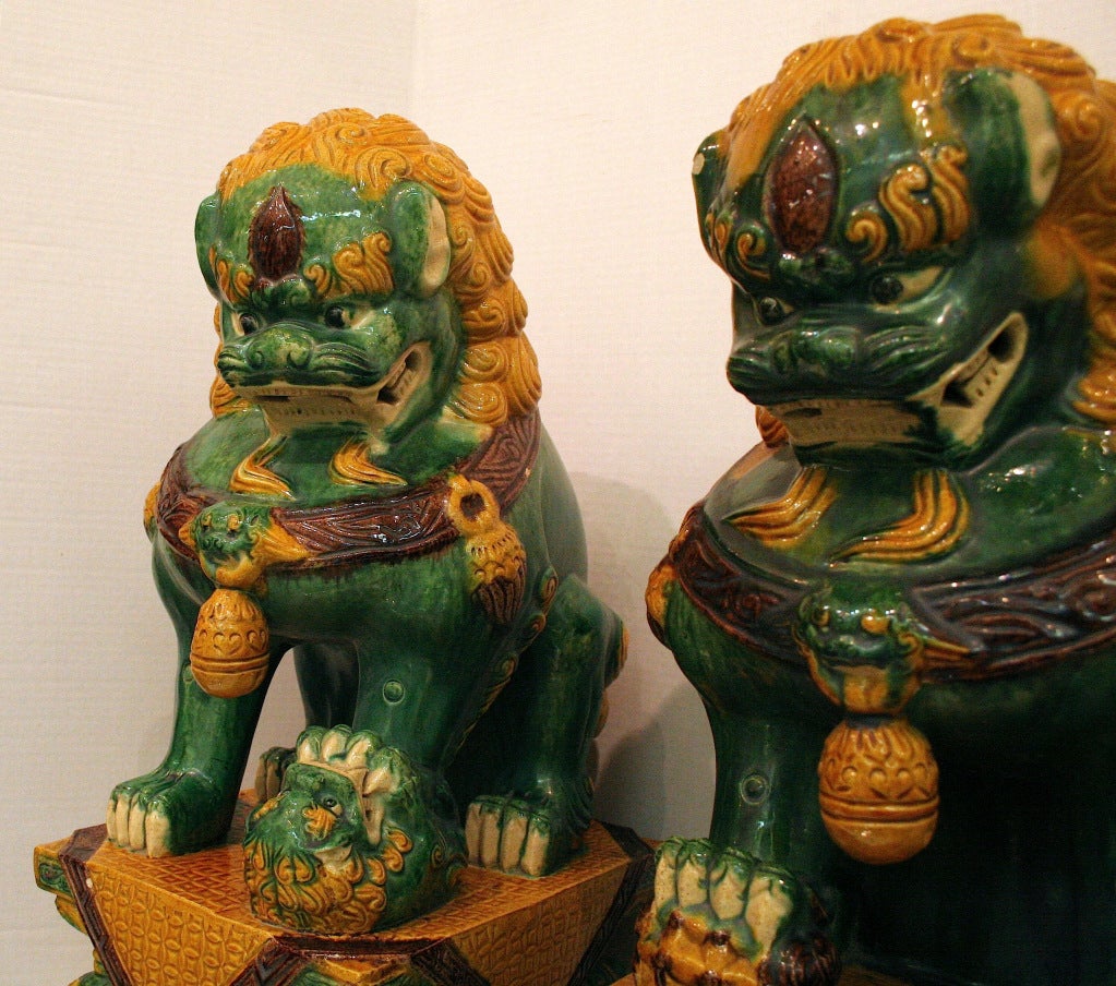 Pair of Ceramic Foo Dogs For Sale 1
