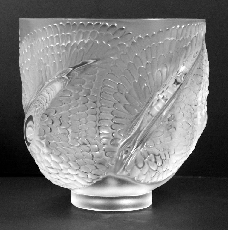 Lalique France Andromeda Crystal Vase style# 123040