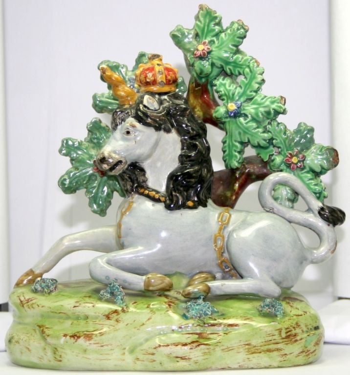 English The Lion & The Unicorn by Staffordshire