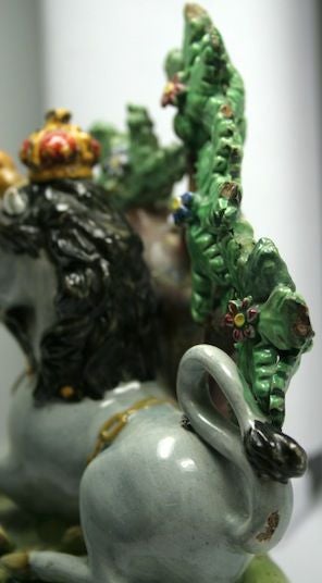The Lion & The Unicorn by Staffordshire 4