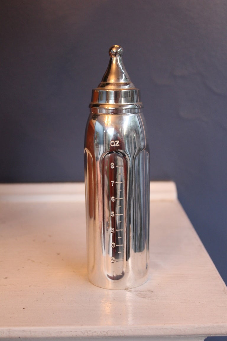 Silver Baby Bottle / Removable Lid For Storage In Excellent Condition In Los Angeles, CA