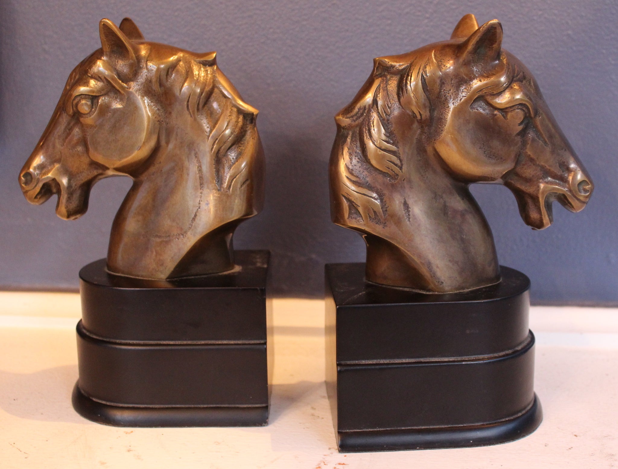 Pair Brass Horse Head Bookends On Black Wooden Base