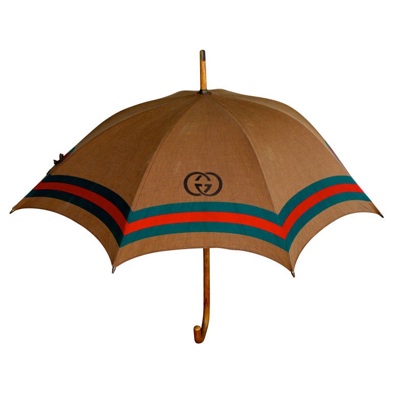 Vintage Gucci Umbrella with bamboo Handle & Ribs