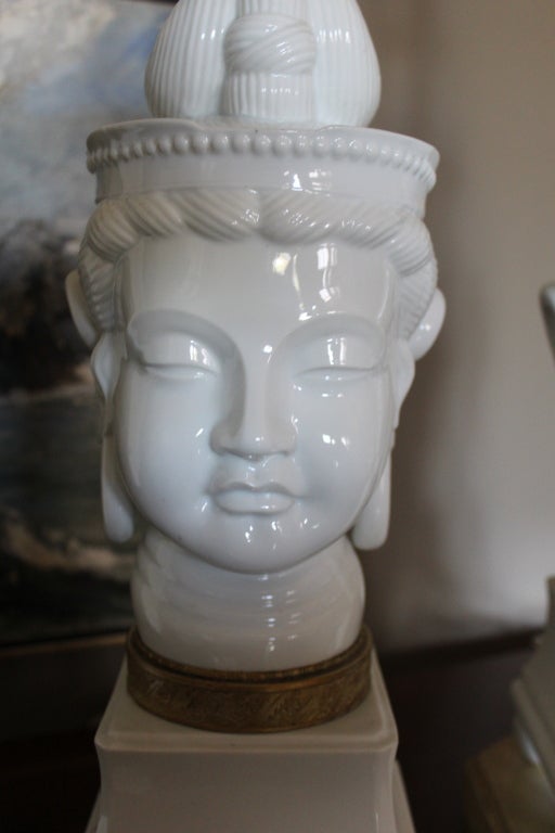 Pair of White Glass Quan Yin Table Lamps with Gold Band In Excellent Condition In Los Angeles, CA