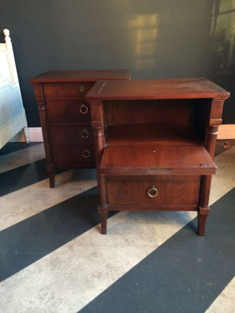 American Pair of Baker Nightstands Arbus Inspired