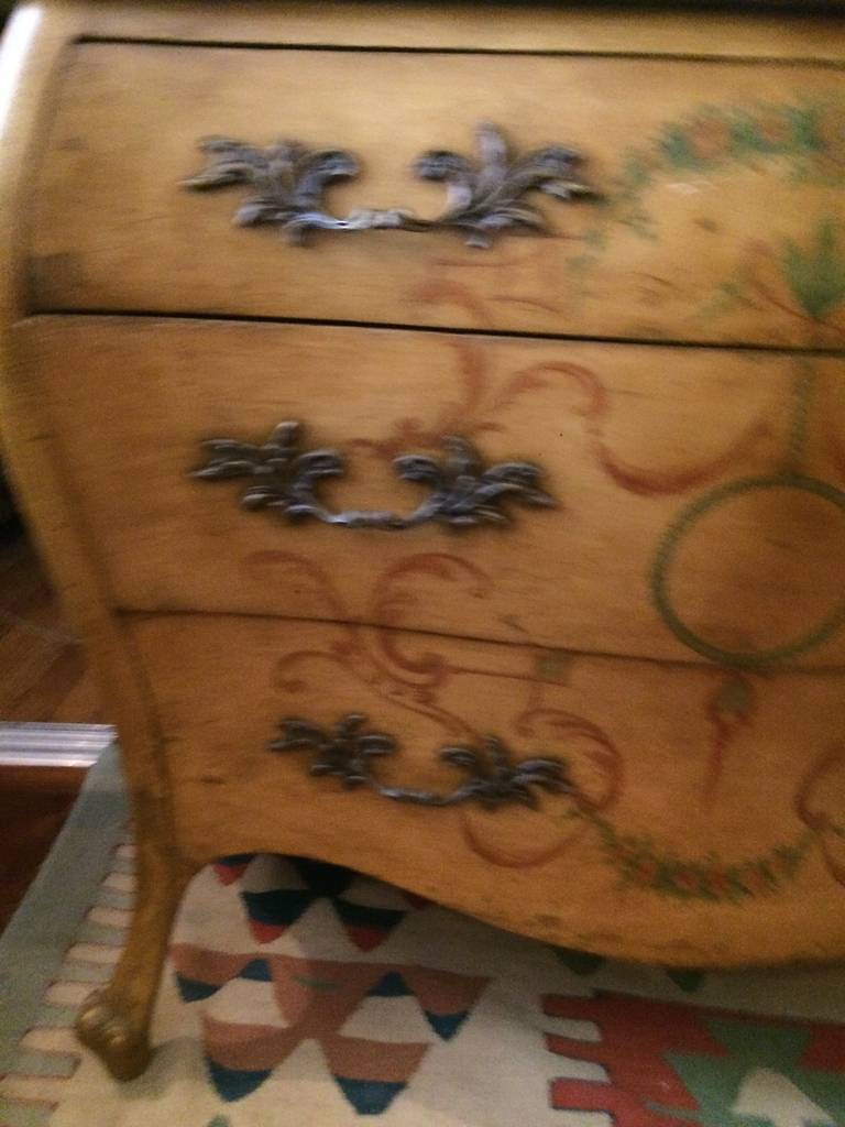 bombay style dresser