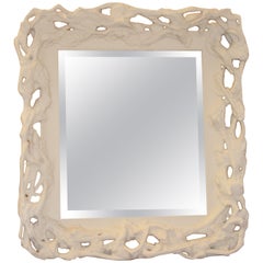 Grand miroir en faux bois