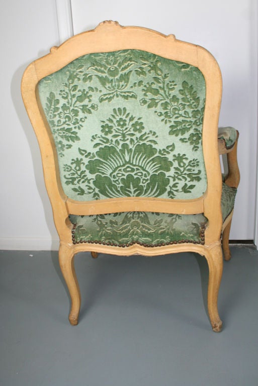 fauteuil style louis xv