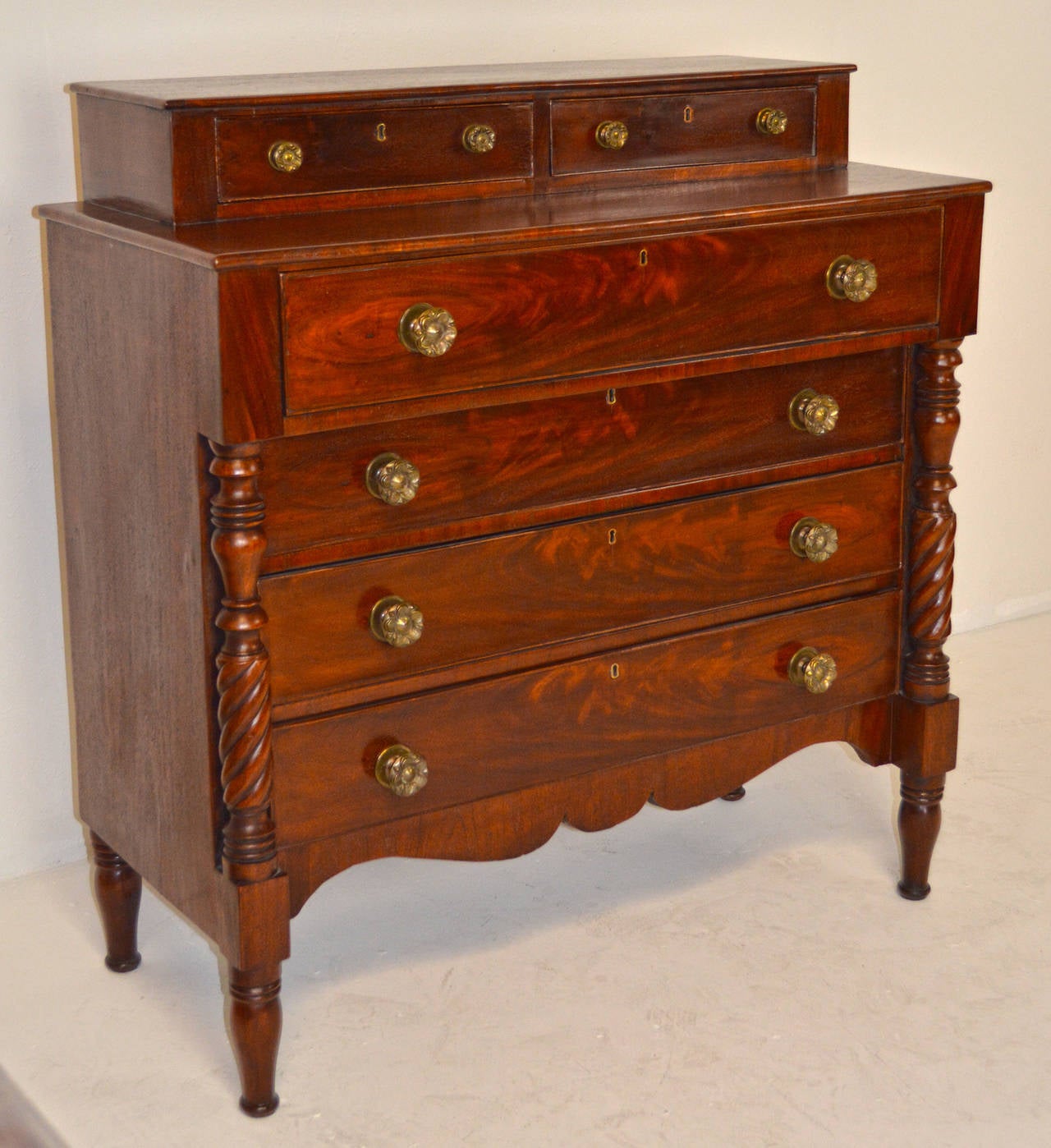 American Classical Mahogany Chest with Columns For Sale