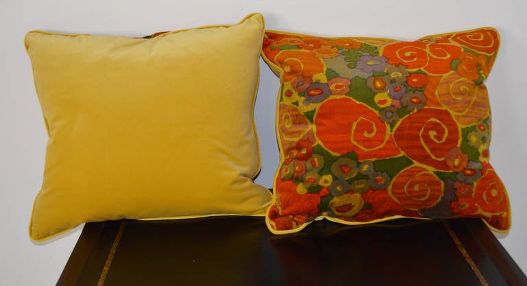 Vintage 1970s Jack Lenor Larsen Fabric Pillows In Excellent Condition In Palm Springs, CA