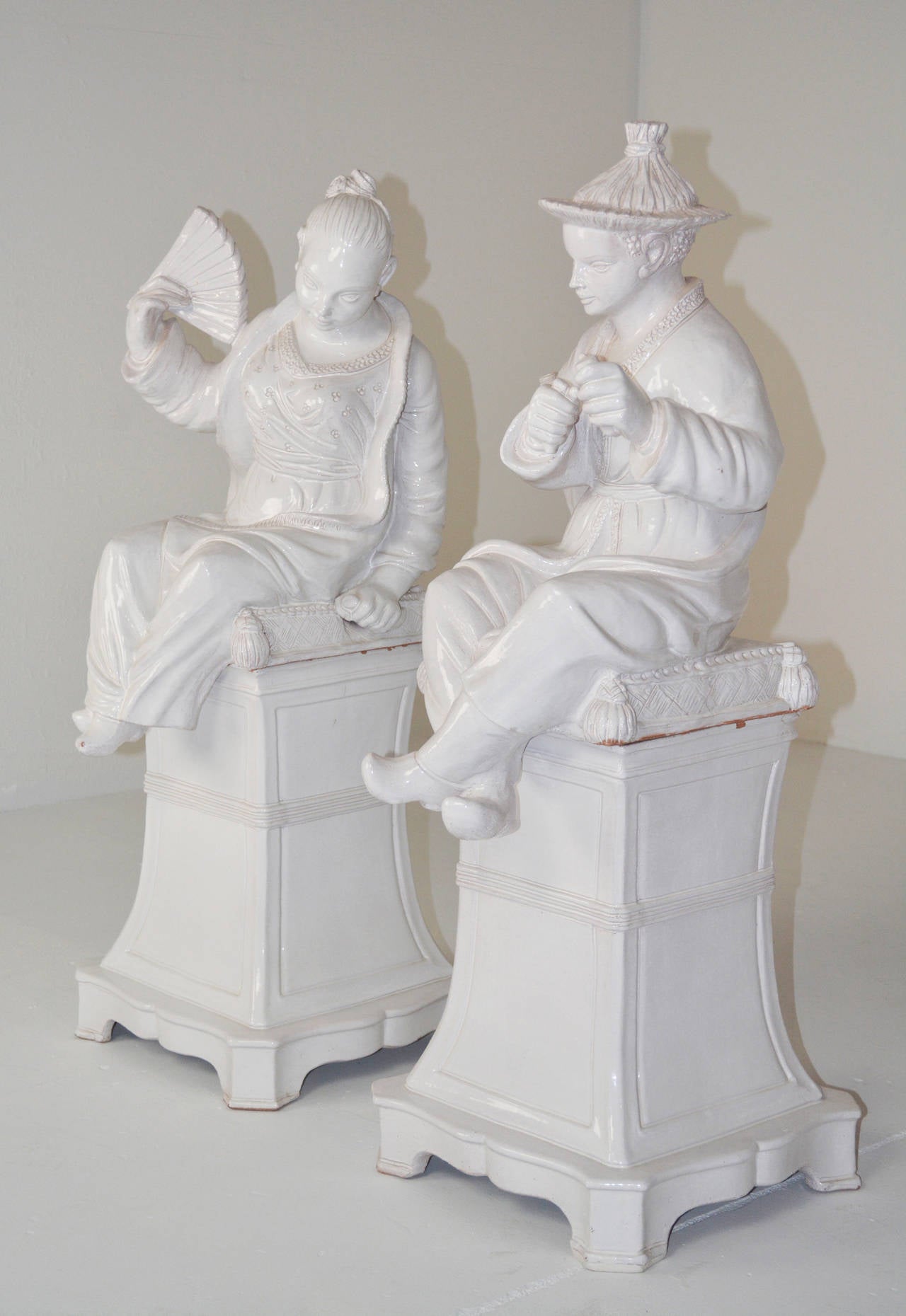 Chinoiserie Pair of Large Italian Faience Glazed Chinese Figures on Pedestals