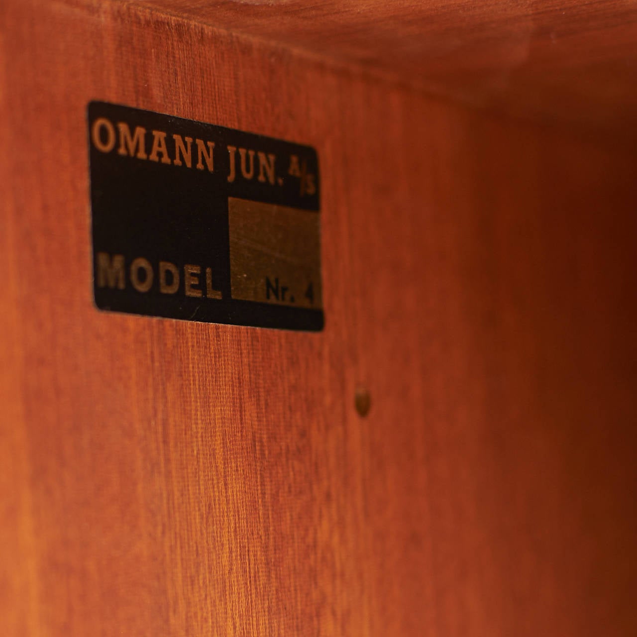 Omann Jun, Pair of Rosewood Cabinets 3
