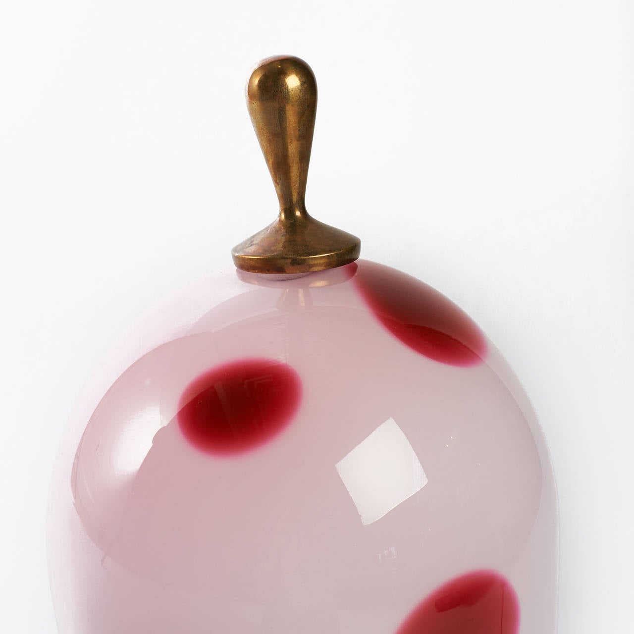 American Jordan Mozer, Prototype, Allison Wonderlamp