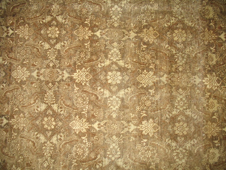 20ième siècle Grand tapis carré persan Tabriz Brown du 20e siècle en vente