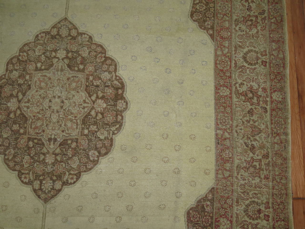 Antiker persischer Täbris-Teppich (Tabriz) im Angebot