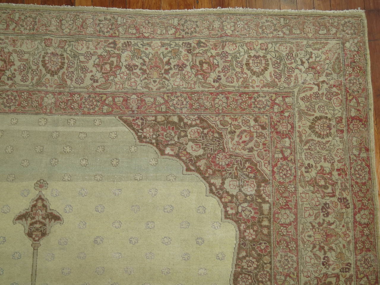 Antique Persian Tabriz Rug In Fair Condition For Sale In New York, NY