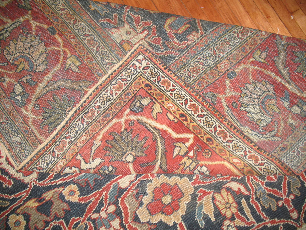 Persian Sultanabad Rug For Sale 2