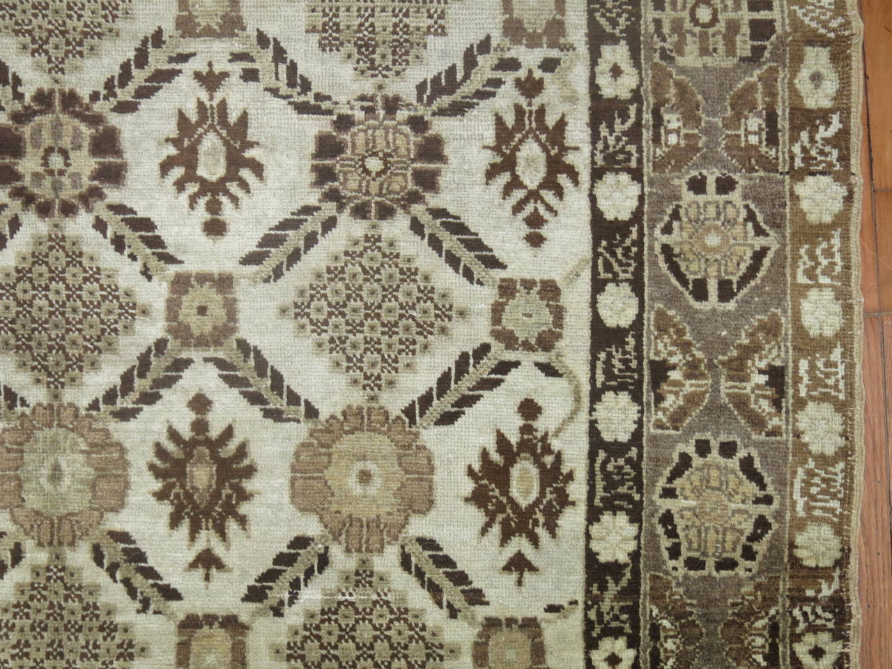 Wool Mid-20th Century Primitive Hand Knotted White and Brown Turkish Anatolian Rug For Sale