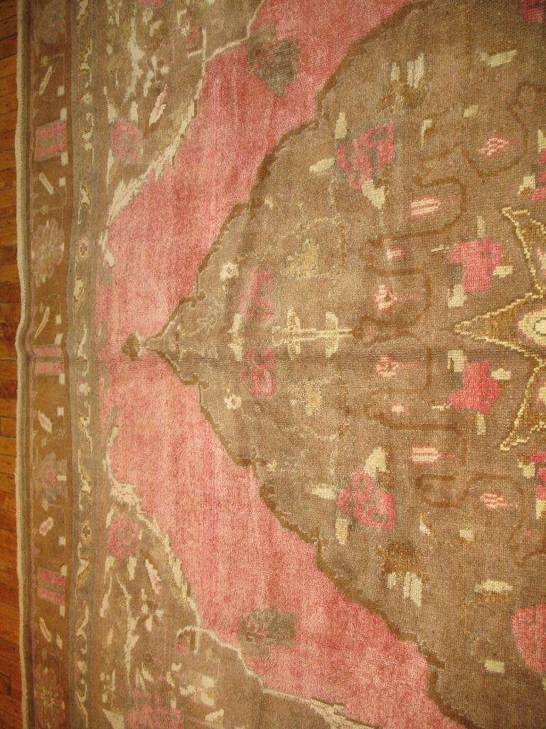 Oushak Pink Turkish Kars rug