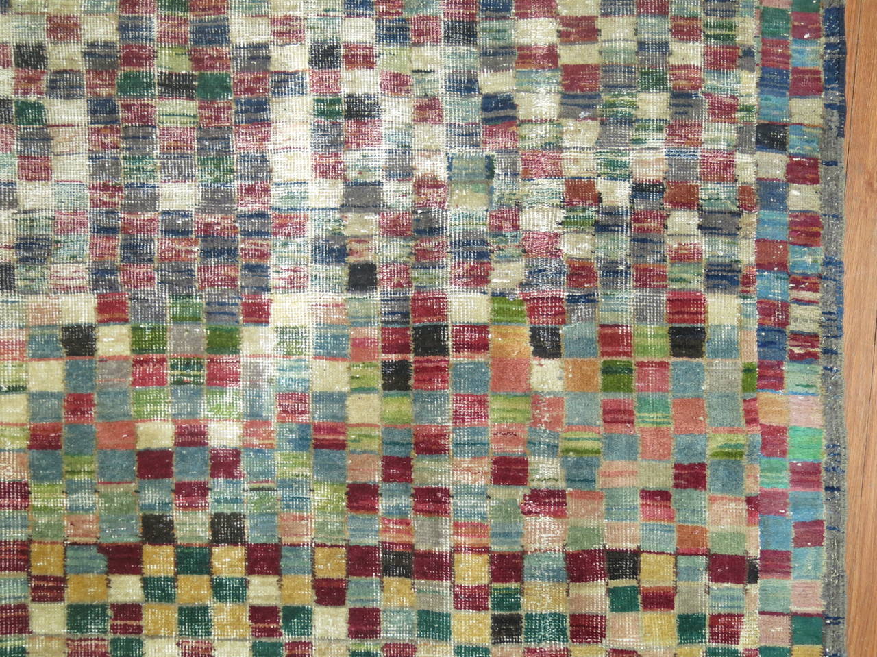 Zabihi Collection Worn Turkish Checker Motif Deco Room Rug In Fair Condition For Sale In New York, NY