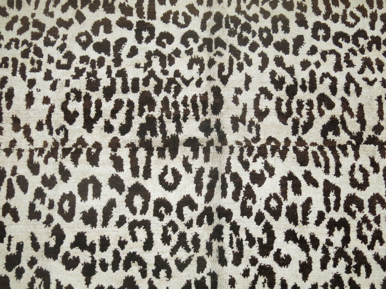 Leopard Vintage Inspired Turkish Silk Rug For Sale 2