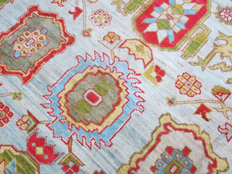 A vintage turkish oushak rug In Excellent Condition In New York, NY
