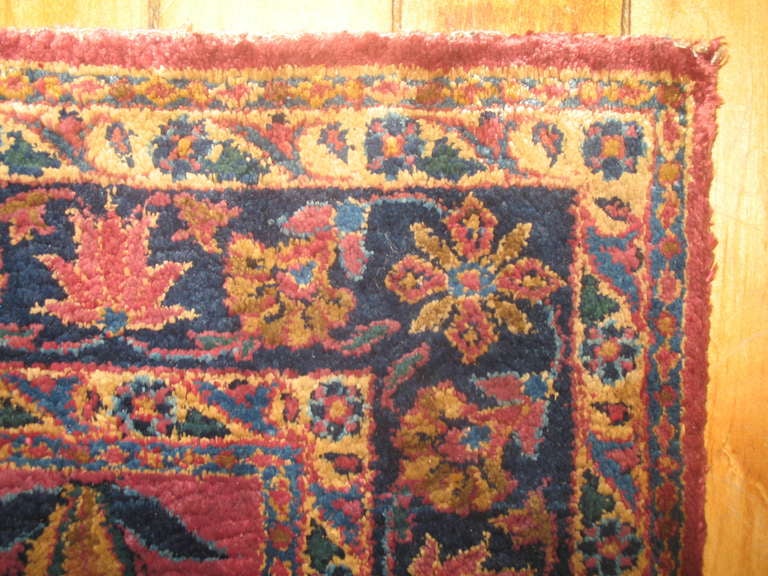 Style international Magnifique et magnifique tapis persan Kashan en soie en vente