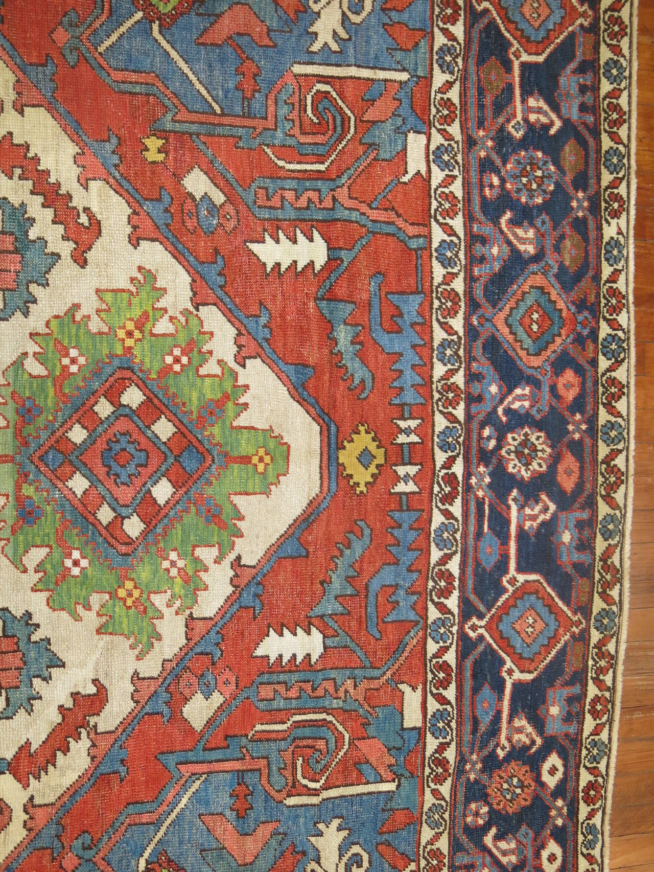 Zabihi Collection Antique Serapi Heriz Carpet For Sale 1