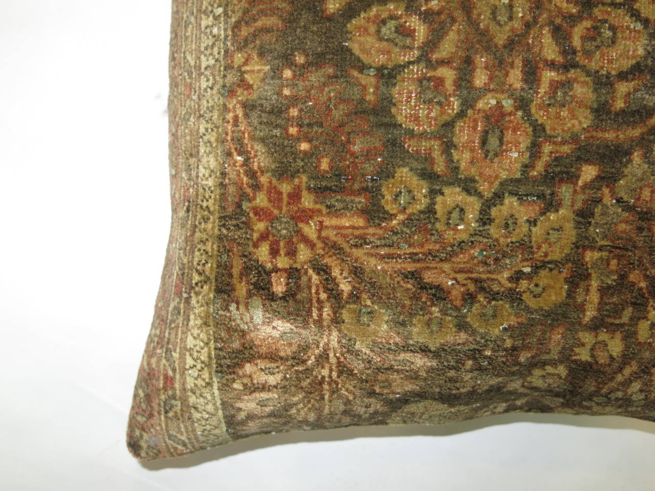 Silk and Wool Antique Persian Pillows In Good Condition In New York, NY