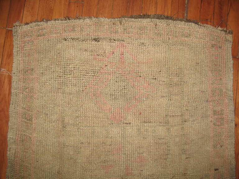 Hand-Woven Light Pink Cream Mid-20th Century Neutral Moroccan Runner For Sale