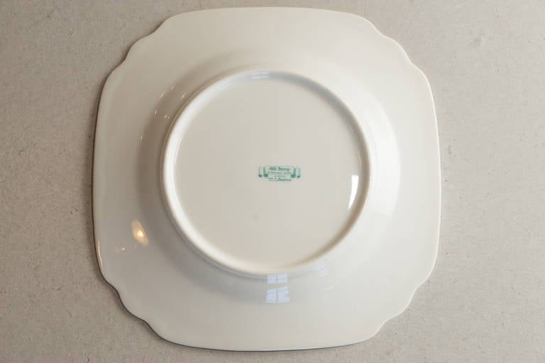 Set of 7 American Luncheon Plates In Excellent Condition For Sale In Irvington, NY